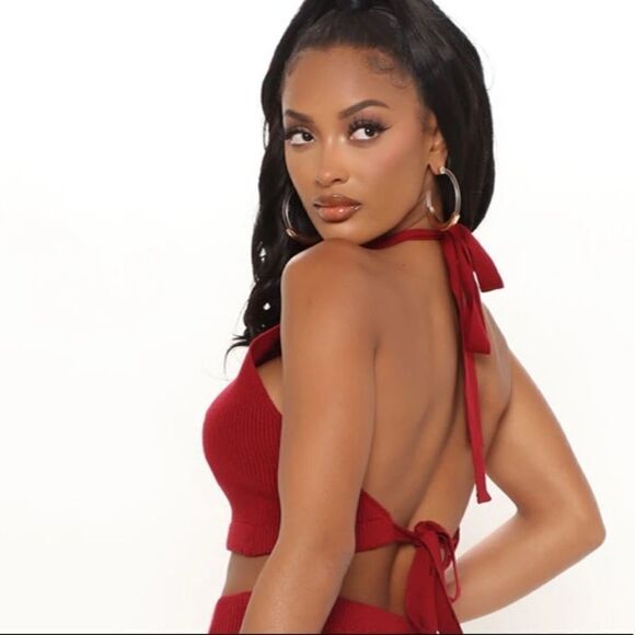 NEW with tags Fashion Nova Sabrina sweater, red, size XS - Picture 4 of 10